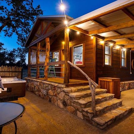 פרדריקסברג Rockin' R - Morning Star Cabin מראה חיצוני תמונה