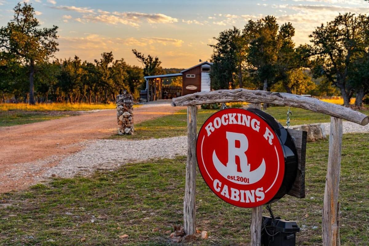 פרדריקסברג Rockin' R - Morning Star Cabin מראה חיצוני תמונה