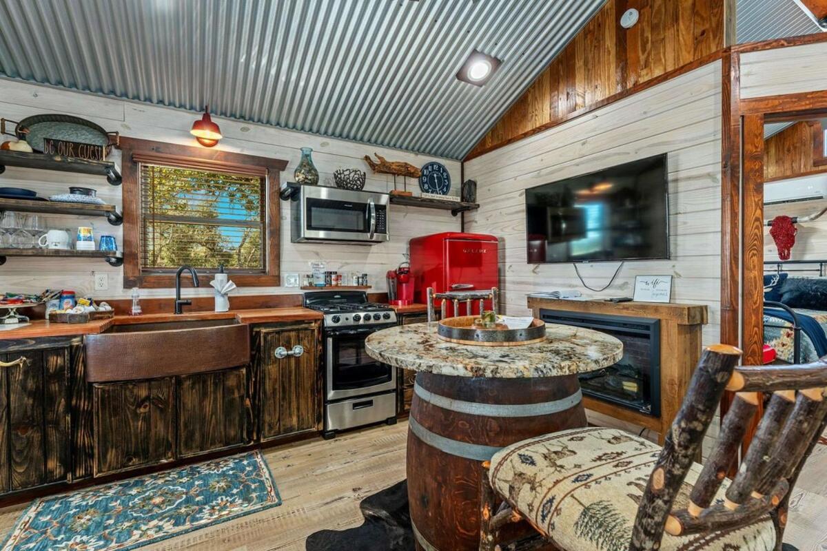 פרדריקסברג Rockin' R - Morning Star Cabin מראה חיצוני תמונה